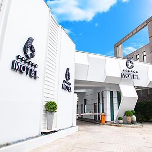 Six Star Motel-Čung-li Exterior photo