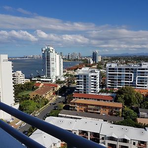 Grand Apartments Gold Coast Exterior photo