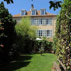 Bed and Breakfast Le Jardin De Gustave Ornans Exterior photo