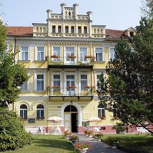 Hotel Luisa Františkovy Lázně Exterior photo