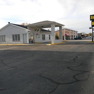 Fairfax Motel Roanoke Rapids Exterior photo