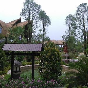 Xilegu Hotspring Holiday Hotel Čching-jüan Exterior photo