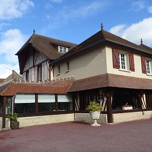 Hotel Le Vauban Merville-Franceville-Plage Exterior photo
