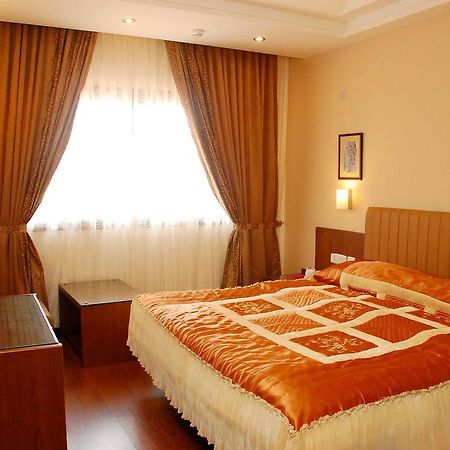 Hotel Deepa Comforts Mangalúr Exteriér fotografie