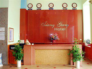 Hotel Truong Giang Ha Long Exteriér fotografie