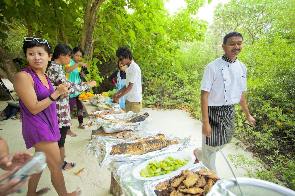 Kaani Village & Spa Maafushi Exteriér fotografie