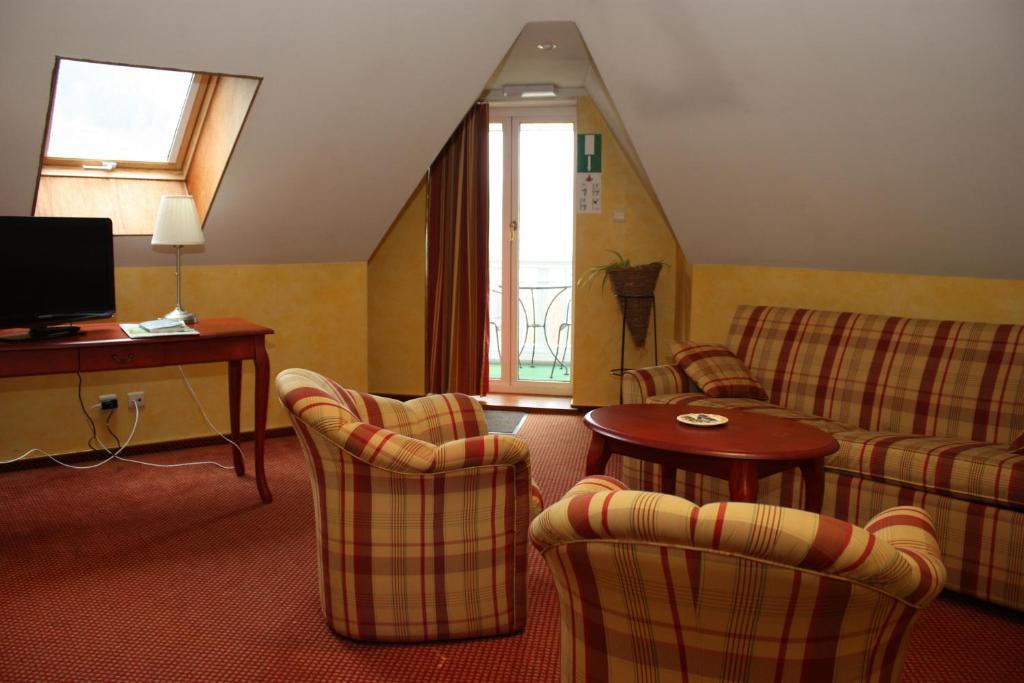 Hotel La Ferronniere Bouillon Pokoj fotografie