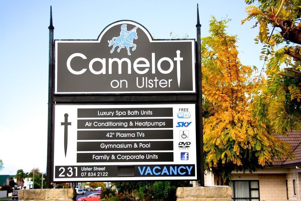 Motel Camelot On Ulster Hamilton Exteriér fotografie