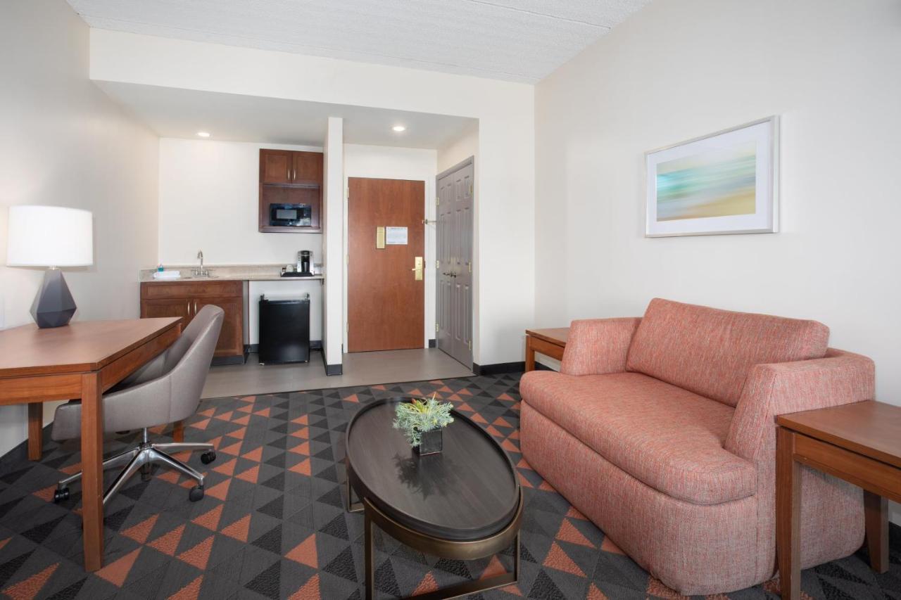 Holiday Inn & Suites Goodyear - West Phoenix Area, An Ihg Hotel Exteriér fotografie
