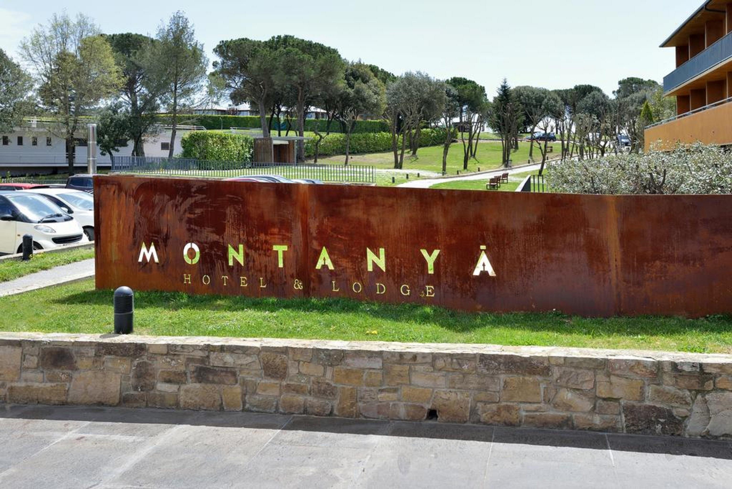 Hotel Montanya Seva Exteriér fotografie