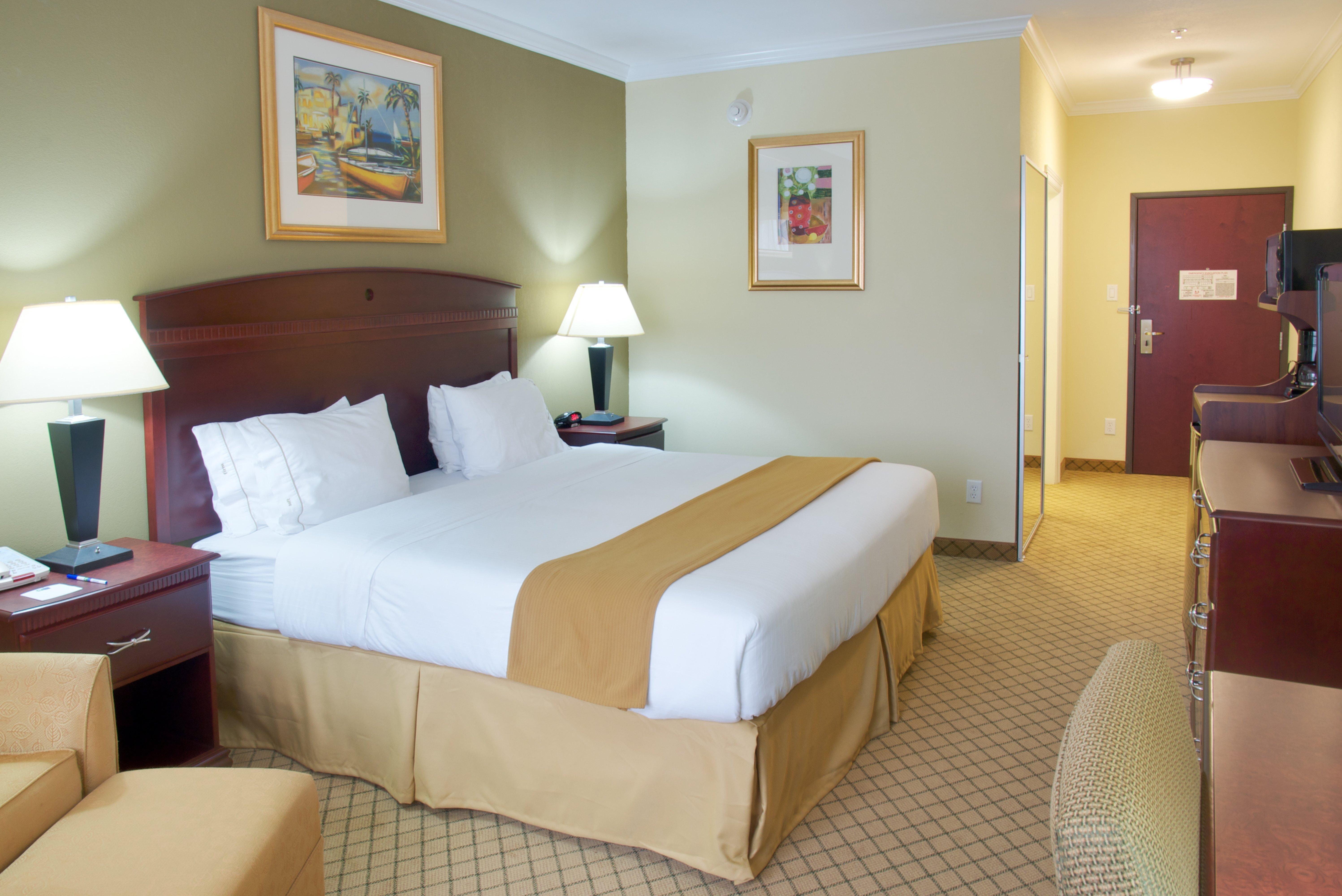 Holiday Inn Express Hotel & Suites Winnie, An Ihg Hotel Exteriér fotografie