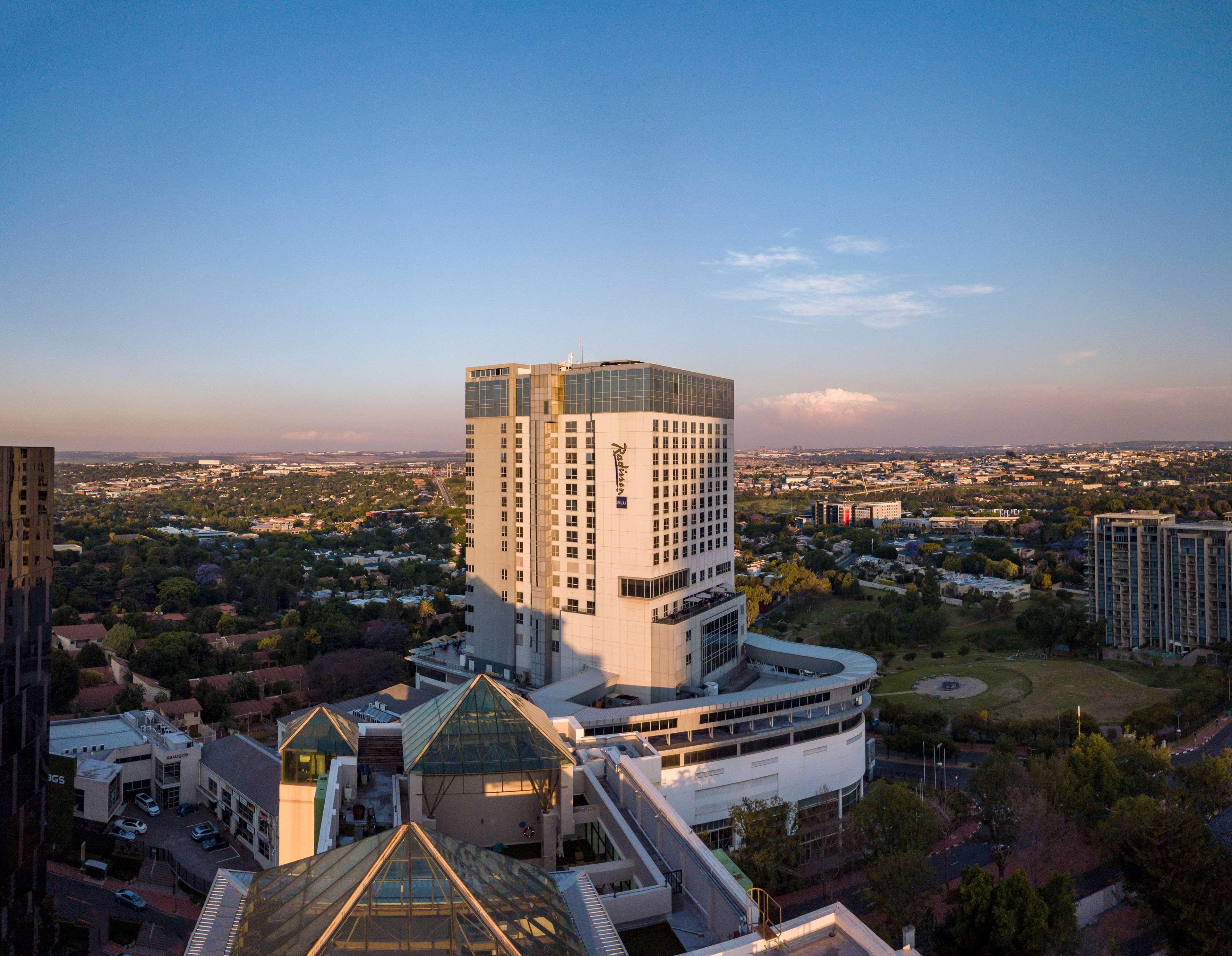 Radisson Blu Hotel Sandton, Johannesburg Exteriér fotografie