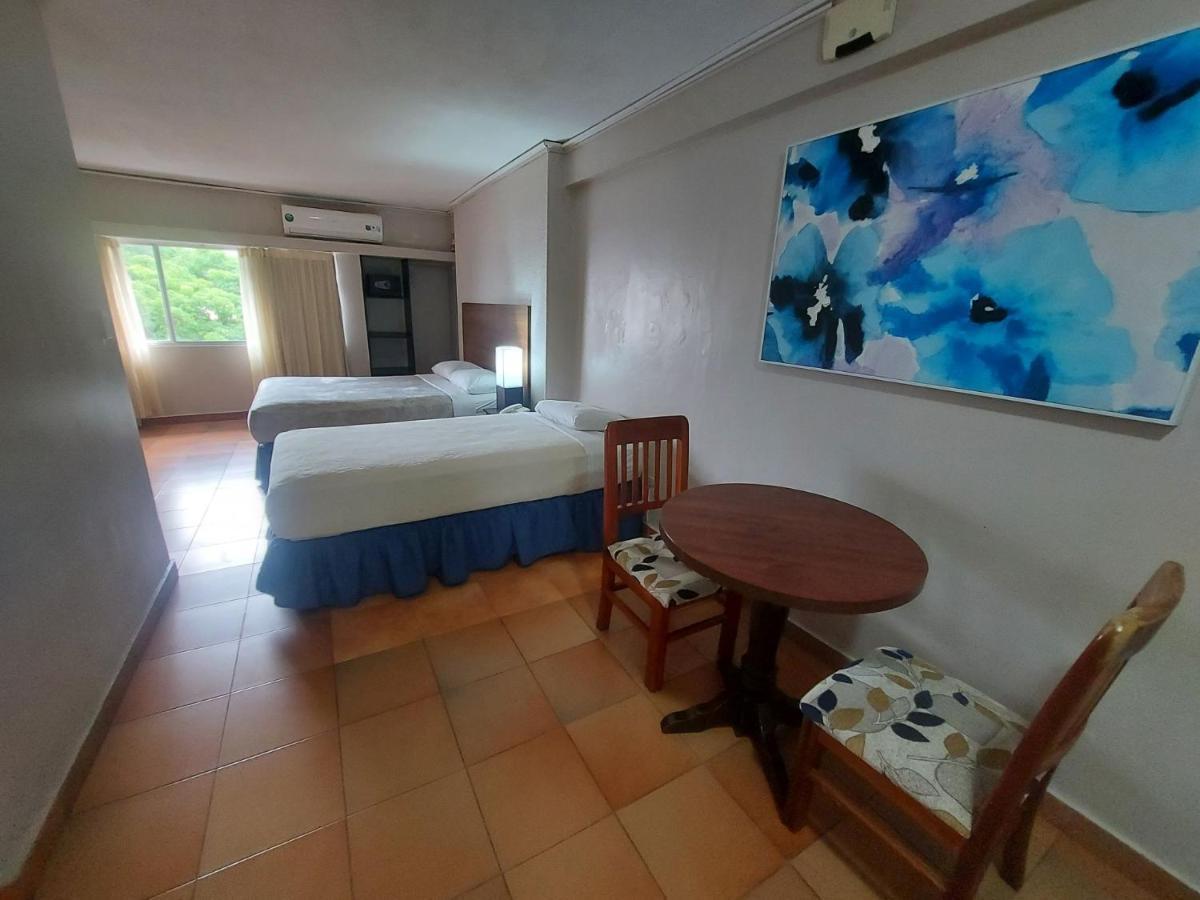 Hotel Tower House Suites Panamá Exteriér fotografie