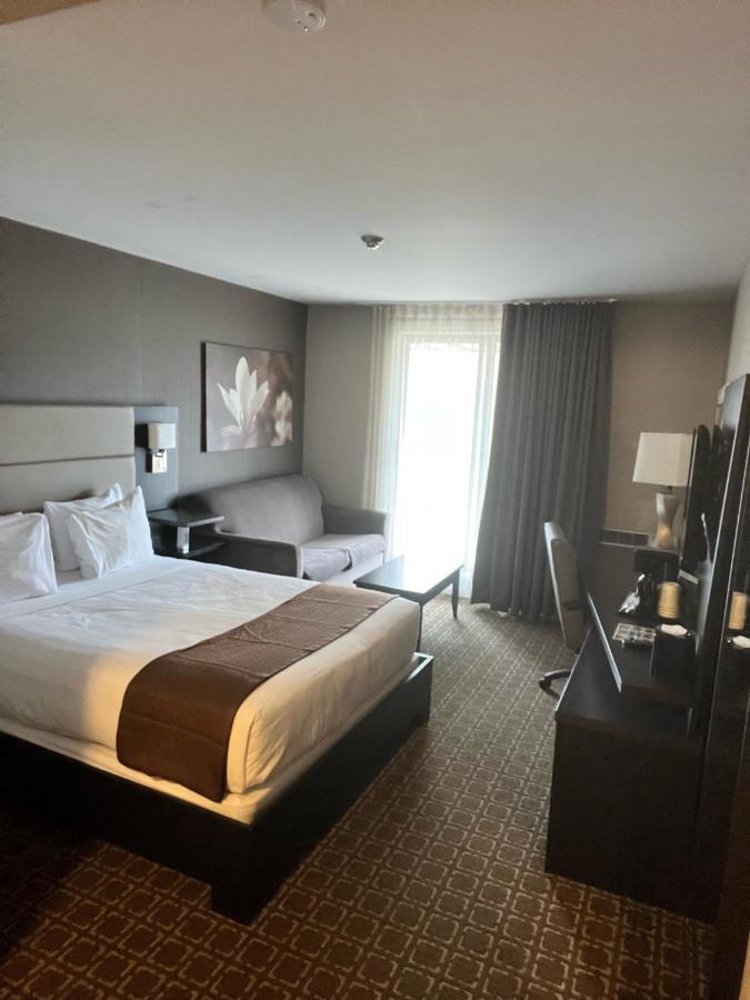 Hotel Ramada By Wyndham Ottawa On The Rideau Exteriér fotografie
