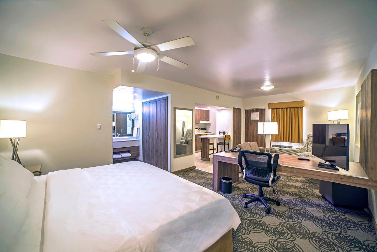 Holiday Inn Hotel & Suites Chihuahua, An Ihg Hotel Exteriér fotografie