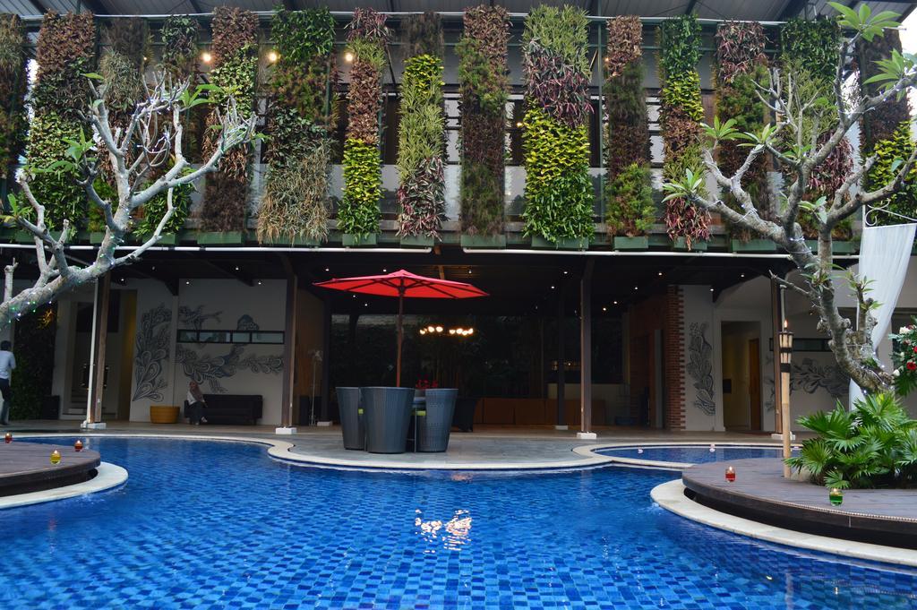 Patra Bandung Hotel Exteriér fotografie