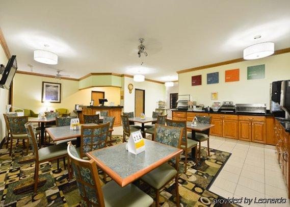 Comfort Inn & Suites Waterloo - Cedar Falls Restaurace fotografie