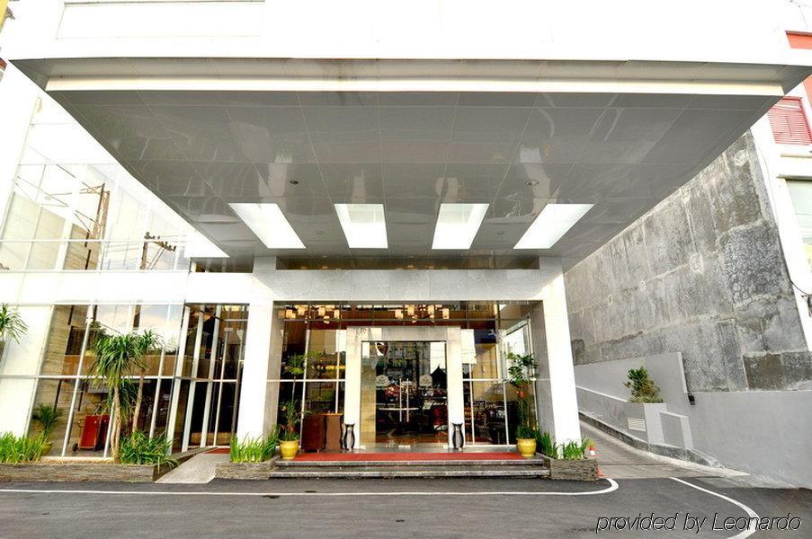 Star Hotel Semarang Exteriér fotografie