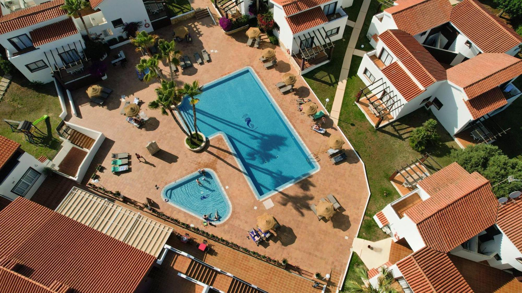 Nuramar Resort & Villas Cala en Bosch Exteriér fotografie