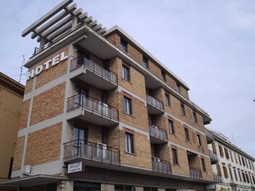 Hotel Traghetto Civitavecchia Exteriér fotografie