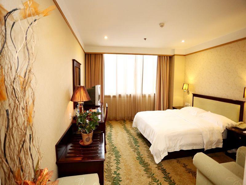 Hotel Huaneng Čching-tao Exteriér fotografie