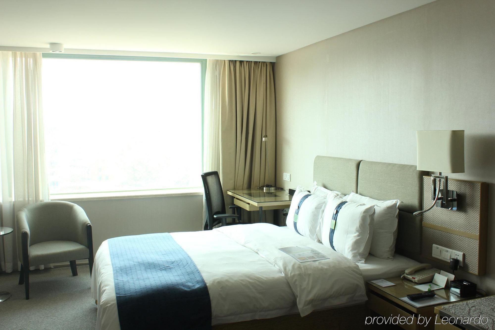 Holiday Inn Wuhan Riverside, An Ihg Hotel Exteriér fotografie