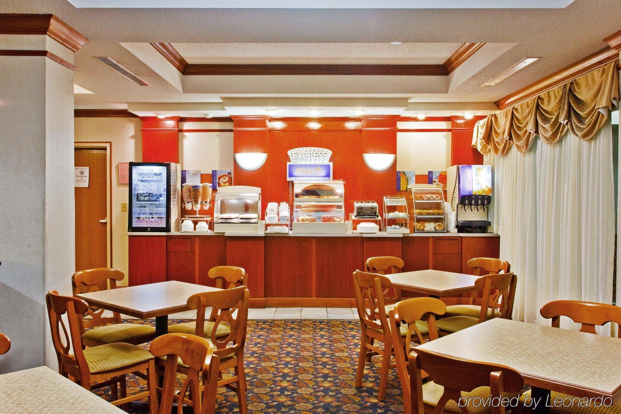 Holiday Inn Express & Suites Chattanooga - East Ridge, An Ihg Hotel Restaurace fotografie