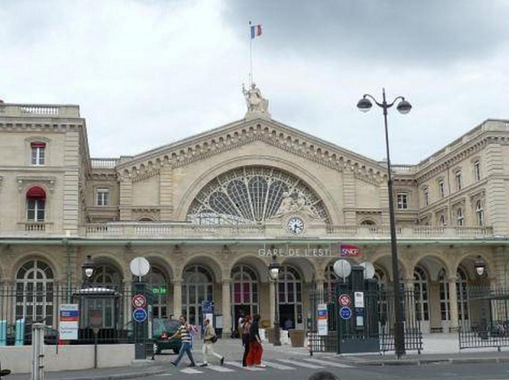 Hipotel Paris Montmartre Gare Du Nord Exteriér fotografie
