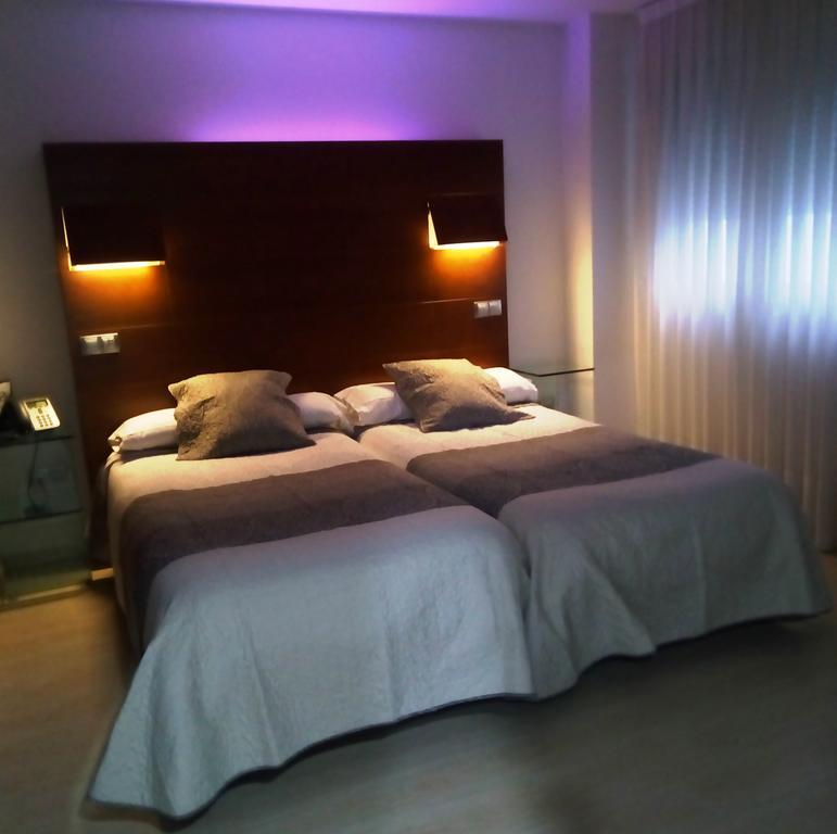 Hotel Nap Oviedo Exteriér fotografie