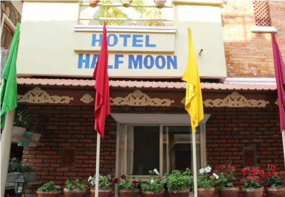 Hotel Half Moon Pókhara Exteriér fotografie