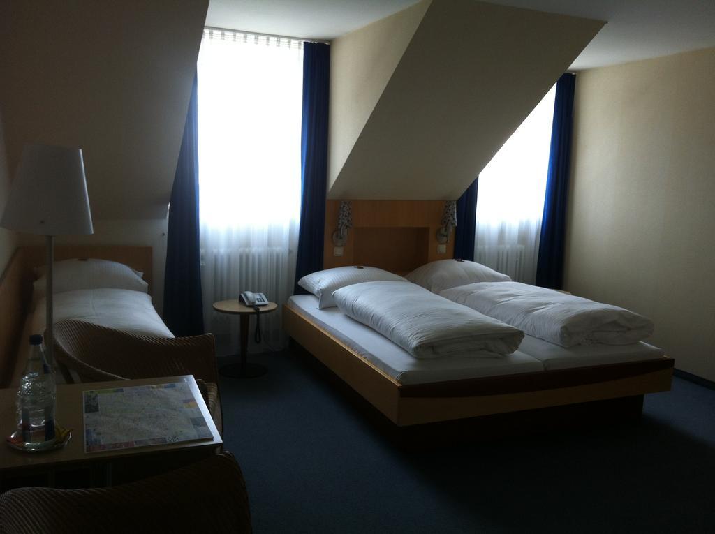 Hotel Hauser An Der Universitat Mnichov Exteriér fotografie