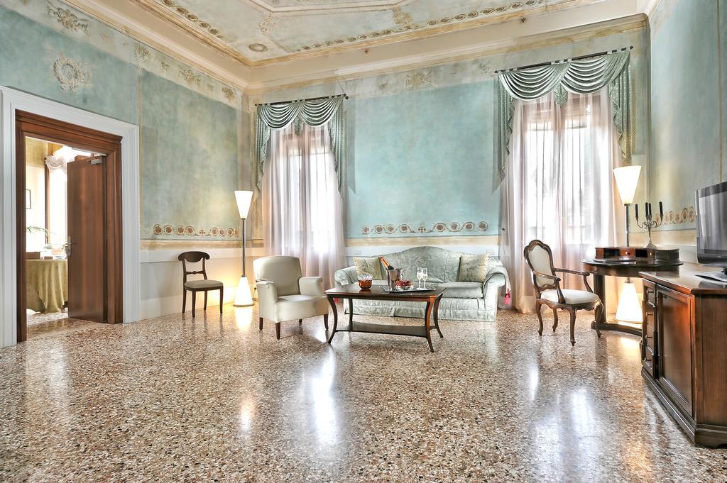Hotel Palazzo Vitturi Benátky Exteriér fotografie