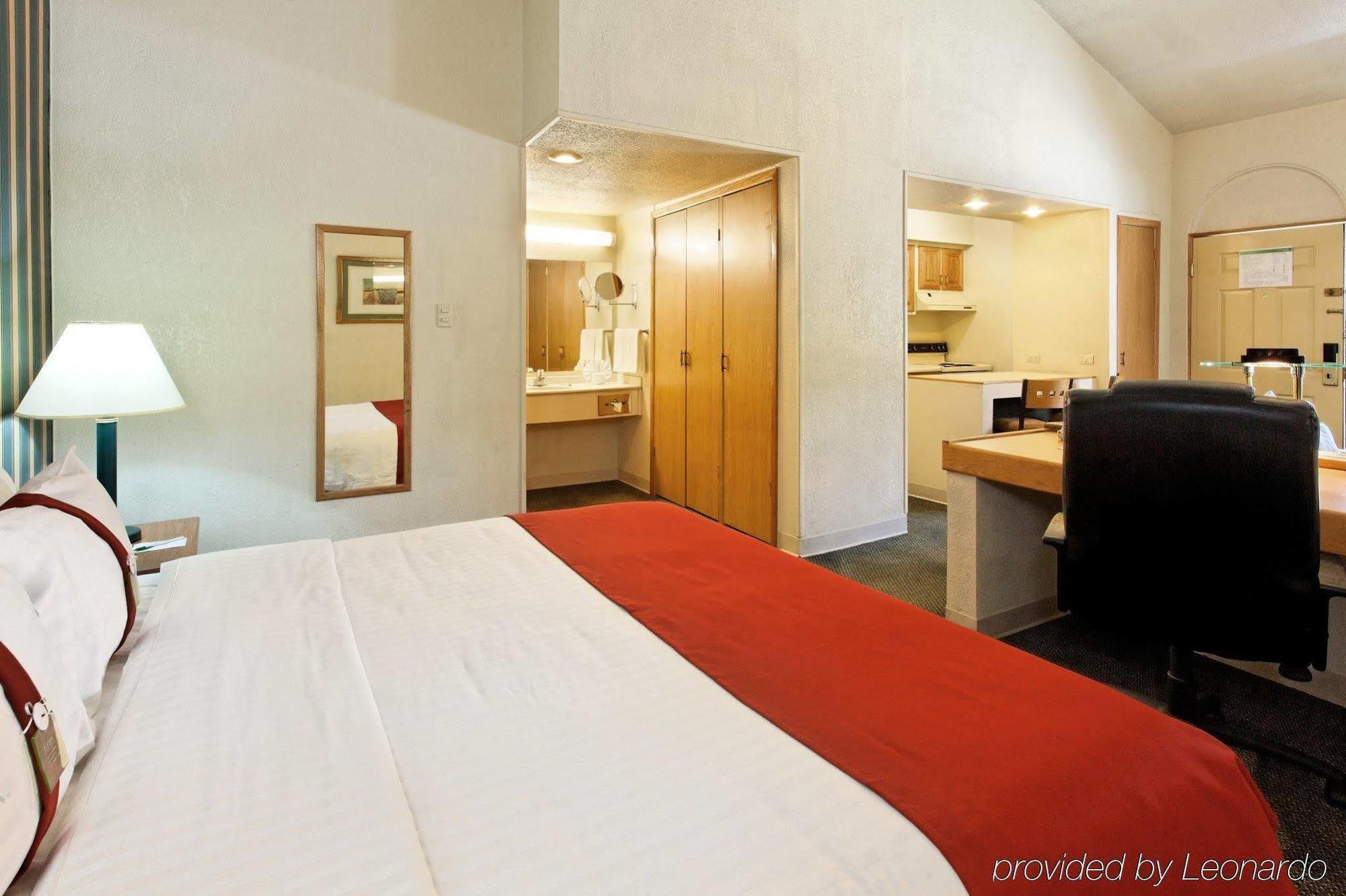 Holiday Inn Hotel & Suites Chihuahua, An Ihg Hotel Pokoj fotografie
