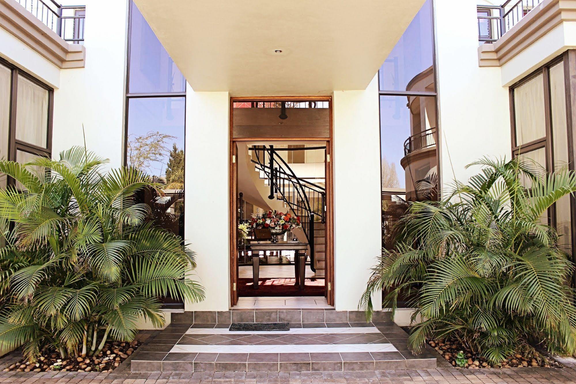 Casa Flora Guesthouse Pretoria-Noord Exteriér fotografie