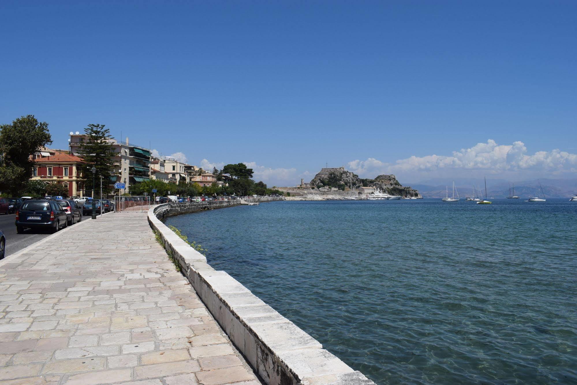 Garitsa Bay Apartment Corfu  Exteriér fotografie