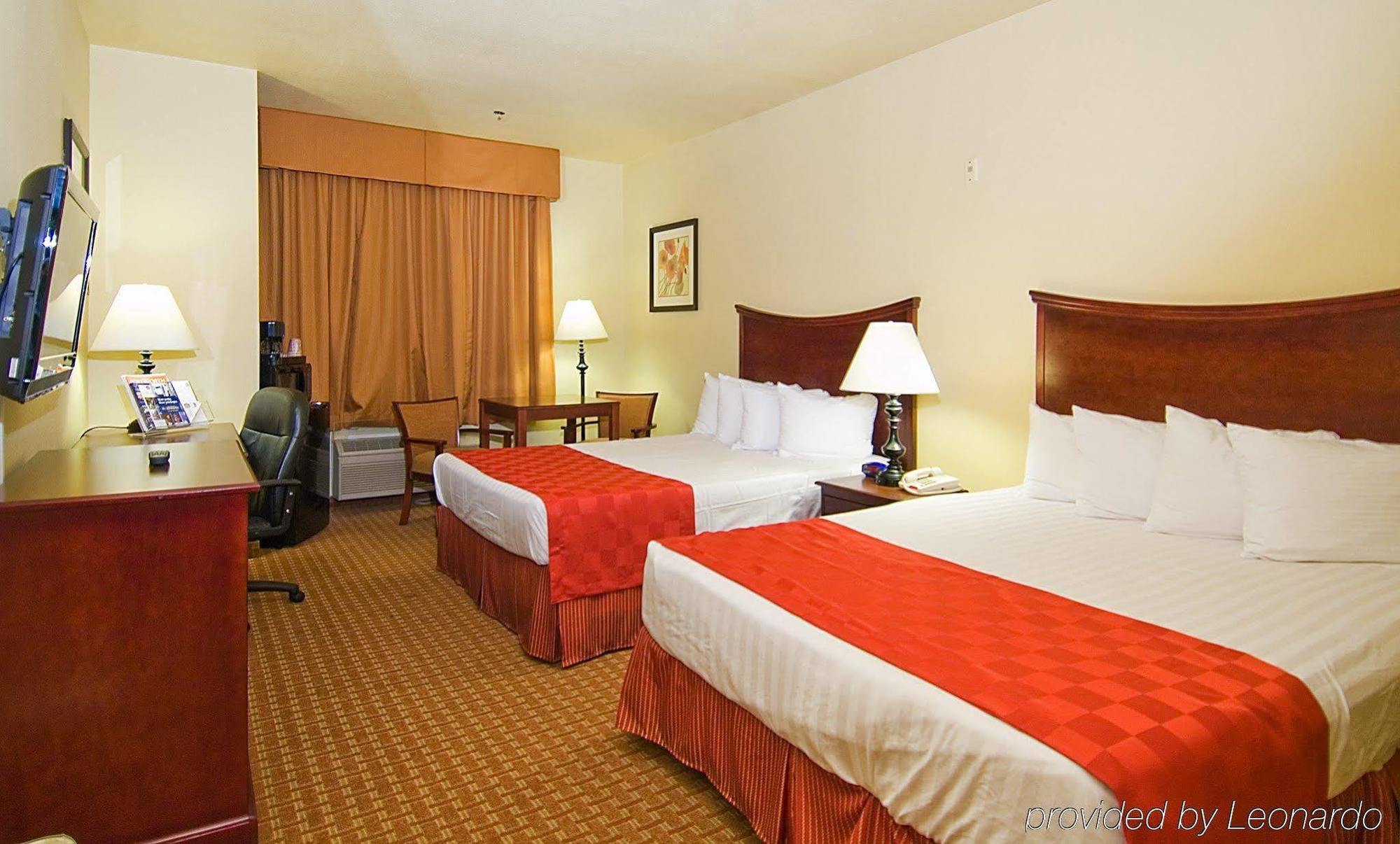 Quality Inn & Suites Fort Worth Pokoj fotografie
