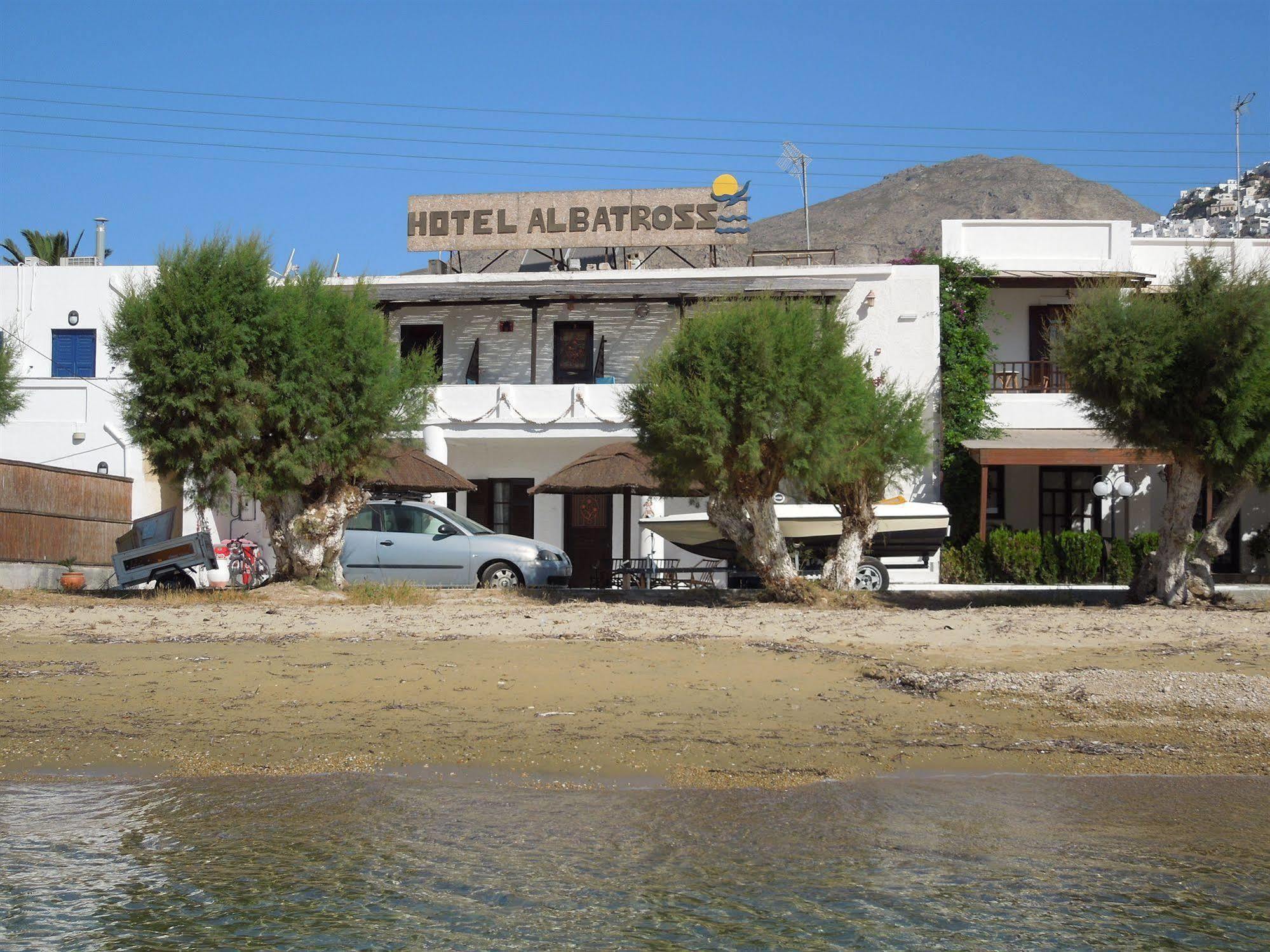 Hotel Albatross Livadi  Exteriér fotografie