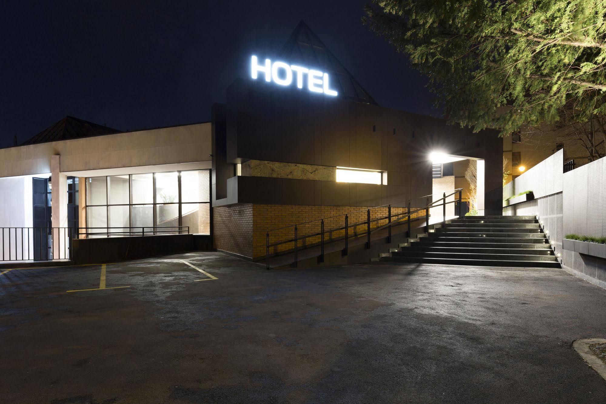 Hotel Orasac Bělehrad Exteriér fotografie
