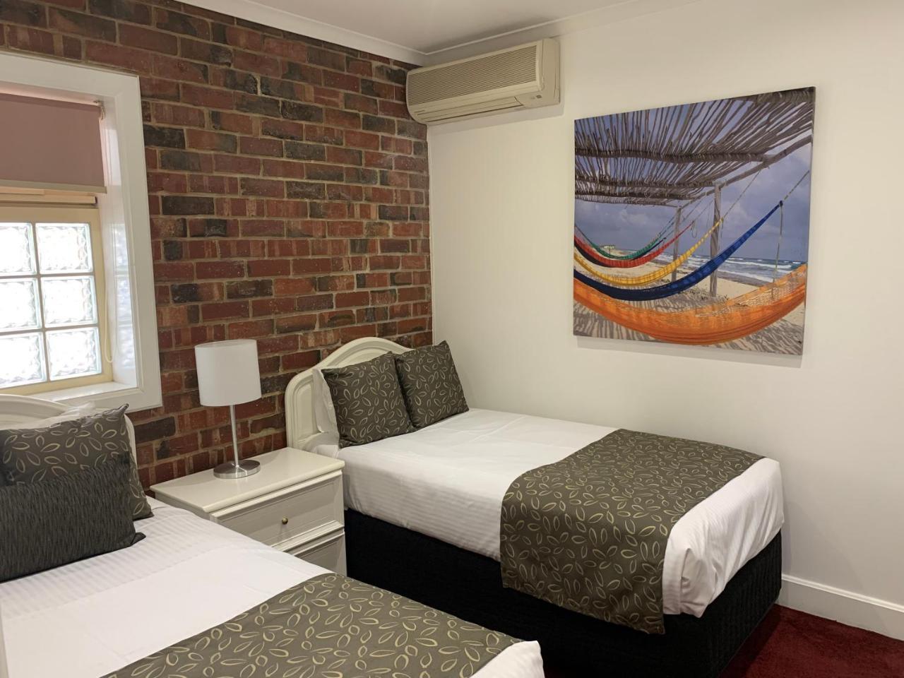 Ensenada Motor Inn And Suites Adelaide Exteriér fotografie
