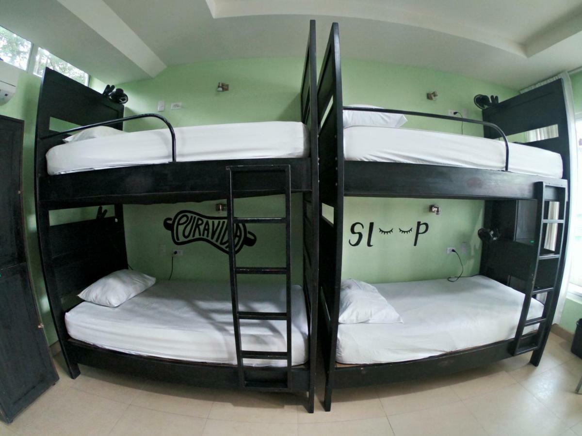 Room2Board Hostel And Surf School Jacó Exteriér fotografie
