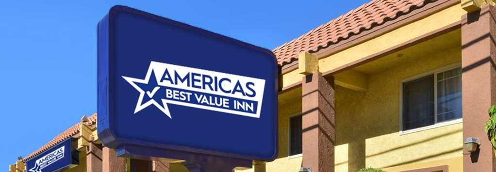 Americas Best Value Inn Darien Exteriér fotografie