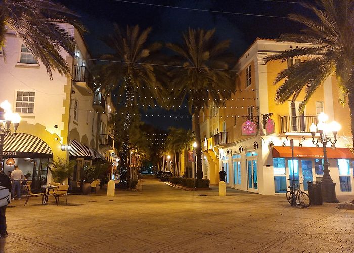 Espanola Way photo
