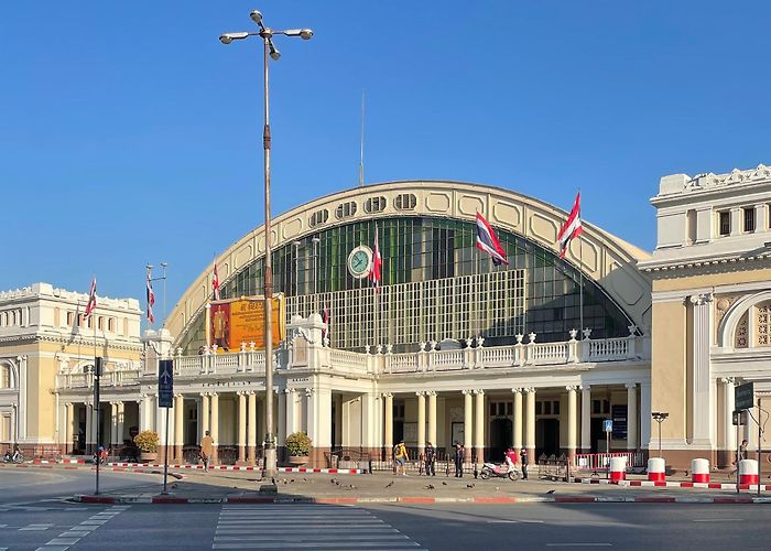 Hua Lamphong Train Station photo