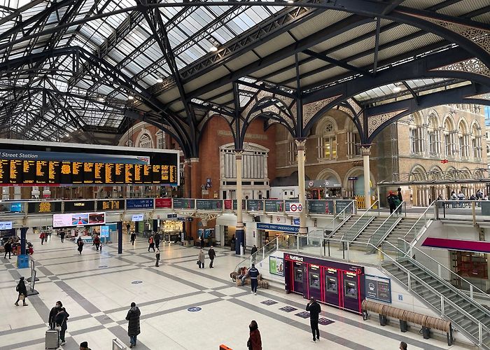 Liverpool Street Station photo