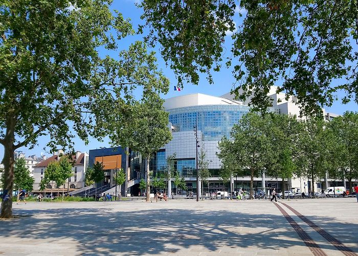 Place de la Bastille photo