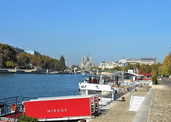 Place de la Bastille photo
