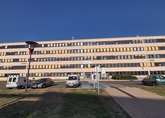 Le Mans University photo