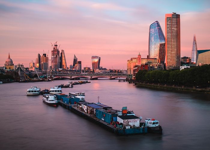 Waterloo Bridge View from Waterloo Bridge 2018 : r/london photo