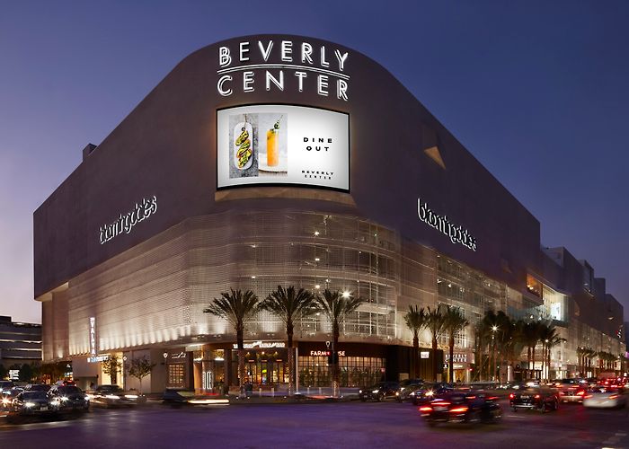 Beverly Center Prada Thunder Makes Way to Beverly Center photo