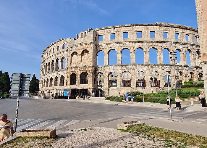 Pula photo